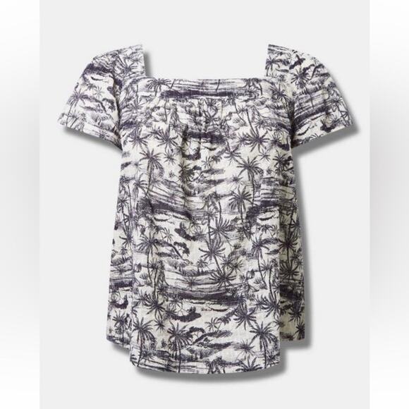 Torrid Clip Jacquard Square Neck Flutter Sleeve Top - Picture 2 of 9